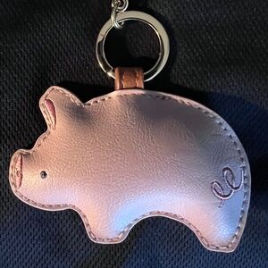 Itzy Ritzy Elle Pig Keychain